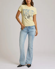 Ladda upp bild till gallerivisning, True Religion jeans - Joey Low Rise Flare Flap Serene Meadows
