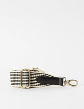 Ladda upp bild till gallerivisning, RUTIG Svart/vit Väskrem O MY BAG