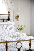 Ladda upp bild till gallerivisning, Påslakan Stripe