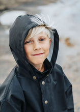 Ladda upp bild till gallerivisning, GBG Rainponcho Svart Barn