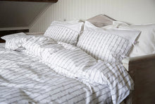 Ladda upp bild till gallerivisning, Påslakan Stripe