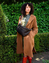 Ladda upp bild till gallerivisning, Drew Maxi Bum Bag