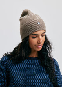 Stickad Mössa Beige