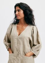 Ladda upp bild till gallerivisning, Casandra Klänning linen Beige
