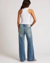 Ladda upp bild till gallerivisning, True Religion Jeans - Bobbi Baggy Jean Medium wash
