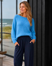Ladda upp bild till gallerivisning, Stickad tröja Alpaca Depeche - Jeans blå
