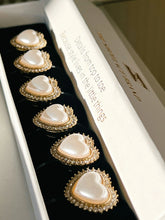 Ladda upp bild till gallerivisning, Button Charms - Knappsmycken
