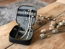 Ladda upp bild till gallerivisning, Jewelry Box/Smyckesetui

